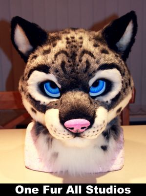 Tremelo
Tremelo
Keywords: Tremelo snow leopard