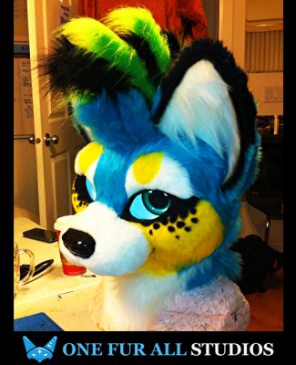 Syber
Syber
Keywords: Syber coyote female